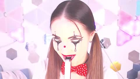 Alexia online show from 11.20.25