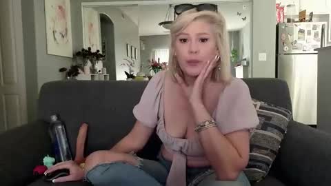 Lexi online show from 01.12.26