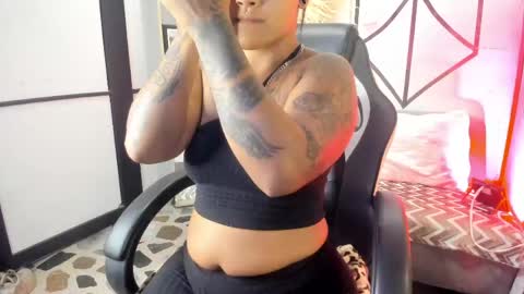 Snapshot of lexiadamss chatting on 04.17.26 Lexi Adams online show from 04.17.26