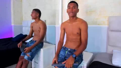 Snapshot of lexianddeker chatting on 10.01.25 Lexi Derek online show from 10.01.25