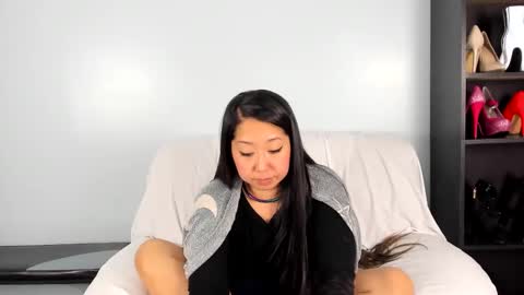 Lexie Mack online show from 12.13.24