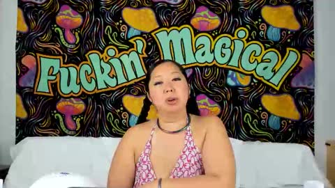 Lexie Mack online show from 10.29.25