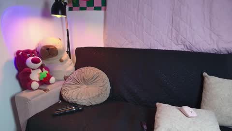 Snapshot of lexie_n_nate chatting on 11.28.25 Lixie And Nte online show from 11.28.25