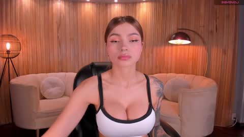 Lexie  online show from 12.16.24