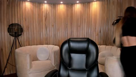 Lexie  online show from 12.31.24