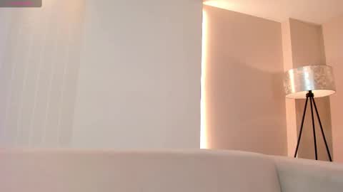 Lexie  online show from 02.15.25