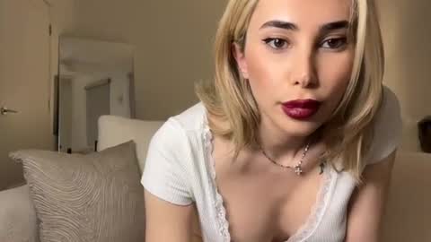 Sexy Lexi online show from 10.17.25