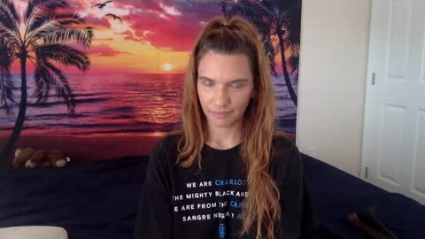 Alexia L. online show from 09.18.25