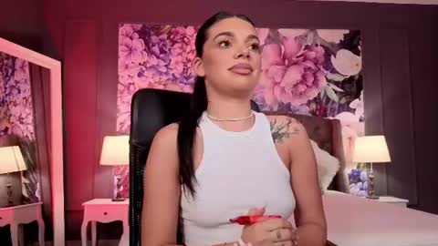 Snapshot of lexixvicious chatting on 06.25.26 Lexi online show from 06.25.26