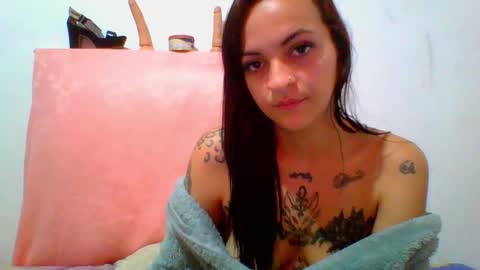 Lexxie online show from 11.21.25