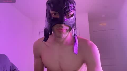 Snapshot of lexxxcazzo chatting on 11.17.25 Dromaeosaurex online show from 11.17.25