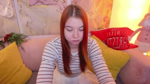 Snapshot of lexxxyone chatting on 12.16.24 lexxxyone online show from 12.16.24