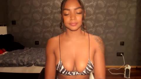 LEXY - Independent account online show from 11.15.25