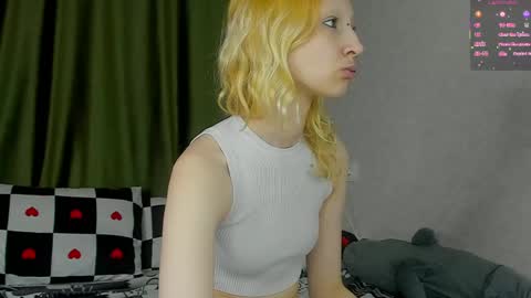 Lexy online show from 04.10.26