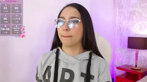 Snapshot of lexyblaze_ chatting on 12.04.25 lexyblaze_ online show from 12.04.25