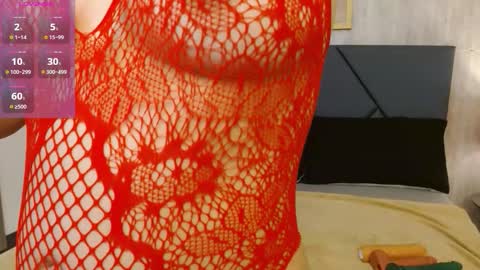 Snapshot of lexyblaze_ chatting on 12.17.25 lexyblaze_ online show from 12.17.25