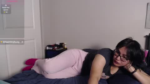 Snapshot of lexyvalentine chatting on 02.23.26 Mai online show from 02.23.26