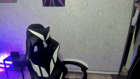 Snapshot of leyablisssex chatting on 04.16.26 Leya online show from 04.16.26