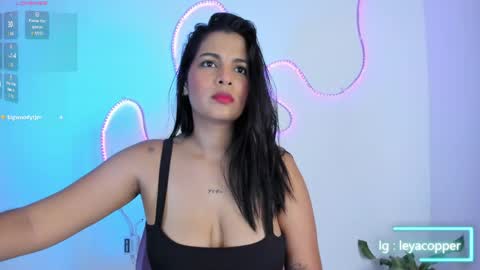 Leya online show from 05.21.26