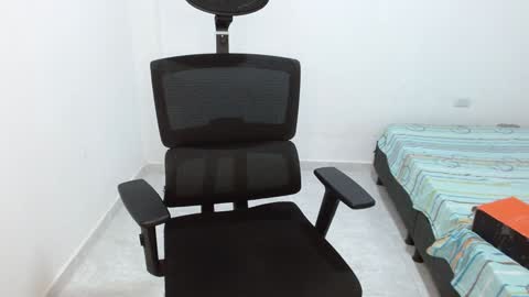 Snapshot of leydy_day chatting on 01.27.25 leydy_day online show from 01.27.25