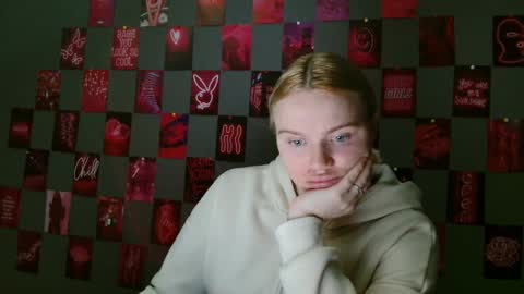 Leyla online show from 09.27.25