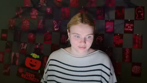 Leyla online show from 10.09.25