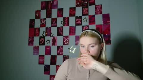 Leyla online show from 11.07.25