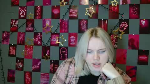 Leyla online show from 12.16.25