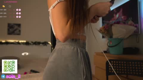 Snapshot of leyla_ly chatting on 01.05.25 Leyla ly Ill be here Tuesday Thursday Friday Saturday Sunday online show from 01.05.25