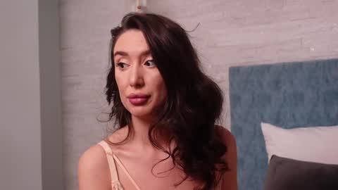 LeylaGracey online show from 01.27.25