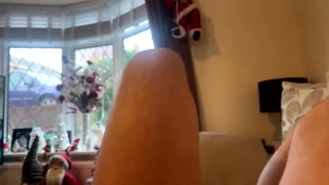 leyton66 online show from 12.17.25