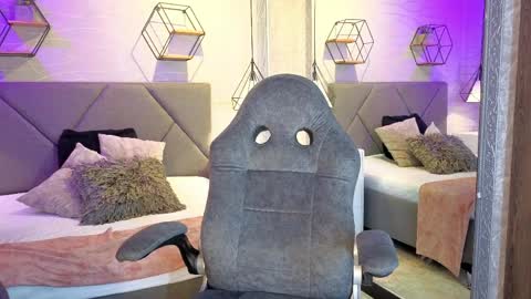 Snapshot of lhiamfitt10 chatting on 04.11.26 lhiam online show from 04.11.26