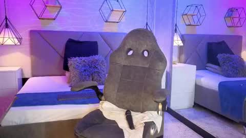 Snapshot of lhiamfitt10 chatting on 04.16.26 lhiam online show from 04.16.26