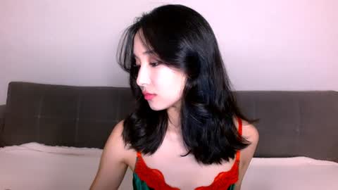 Snapshot of li_noen chatting on 12.05.24 Li  online show from 12.05.24