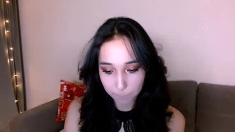 Snapshot of li_noen chatting on 01.11.25 Li  online show from 01.11.25