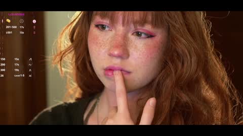 Snapshot of li_on_line chatting on 12.25.24 Li online show from 12.25.24