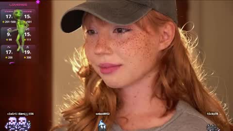 Snapshot of li_on_line chatting on 09.11.25 Li online show from 09.11.25