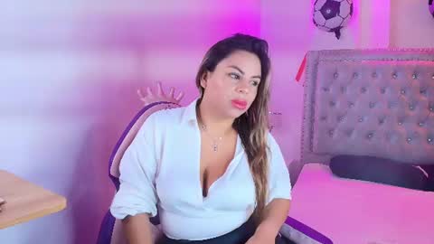 Snapshot of lia_adamsss chatting on 07.11.26 Lia online show from 07.11.26