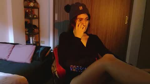 Snapshot of lia_ana_ chatting on 02.18.26 liliana online show from 02.18.26