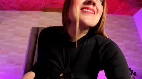 Lia online show from 12.22.25