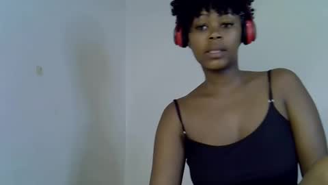 lia online show from 10.30.25