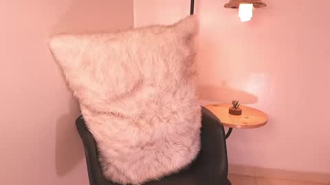 liaa online show from 04.16.26