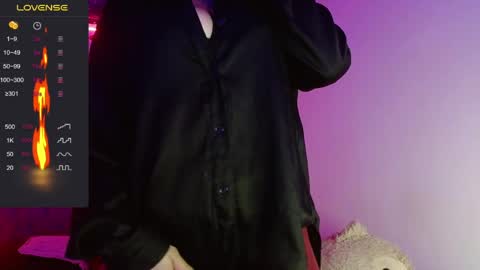 lia spicy   ig online show from 03.31.26