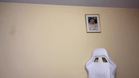 Snapshot of lia_queen610 chatting on 02.17.26 Little Queen Lia online show from 02.17.26