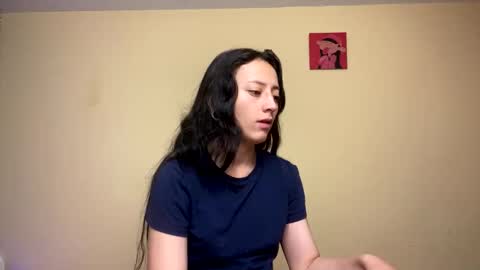 Snapshot of lia_queen610 chatting on 02.26.26 Little Queen Lia online show from 02.26.26