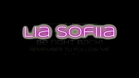 Snapshot of lia_sofiia chatting on 01.02.25 lia_sofiia online show from 01.02.25