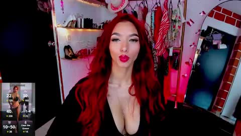 Snapshot of lia_tayllor1 chatting on 02.18.25 ExXxotic online show from 02.18.25