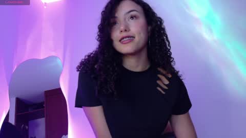 Lia online show from 04.10.26