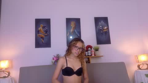Juliana online show from 05.27.26