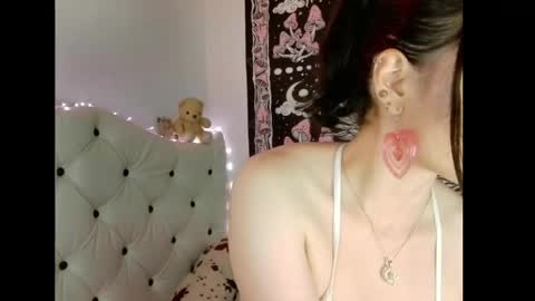 Snapshot of lia_whitexx chatting on 05.08.26 lia_whitexx online show from 05.08.26
